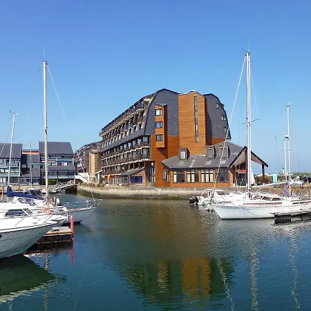 Les Marinas-8 By Interhome Apartman